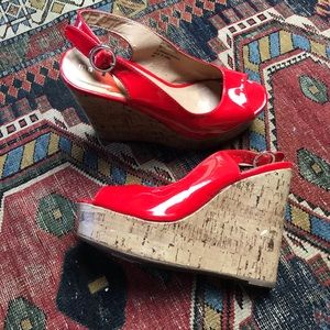 Steve Madden women's wedge sandal red size 7